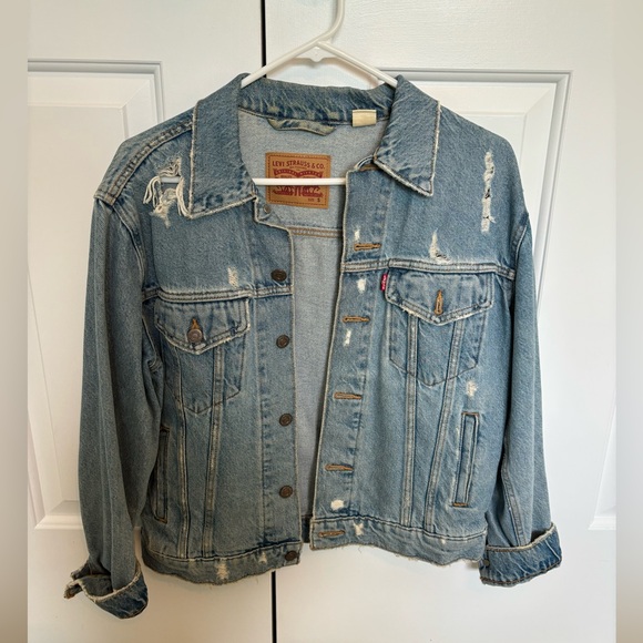 Levi’s Oversized Denim Jacket - Picture 1 of 2